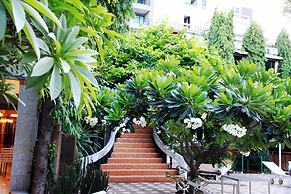 Seashore Pattaya Resort