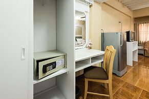 Seashore Pattaya Resort