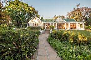 Nut Grove Boutique Hotel