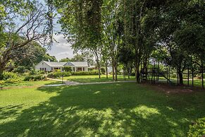 Nut Grove Boutique Hotel