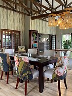 Nut Grove Boutique Hotel