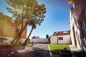 Hotel Azucena