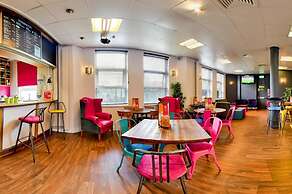 YHA London Thameside - Hostel