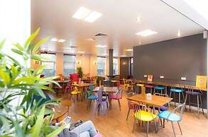 YHA London Thameside - Hostel