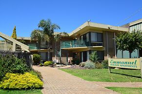 Emmanuel Holiday Apartments