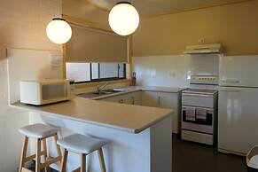 Emmanuel Holiday Apartments