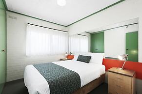 Emmanuel Holiday Apartments