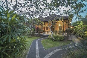 Nyoman Sandi Guest House