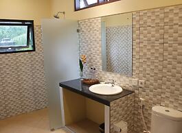 Nyoman Sandi Guest House