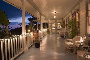 Ka'awaloa Plantation Bed & Breakfast