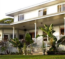 Ka'awaloa Plantation Bed & Breakfast