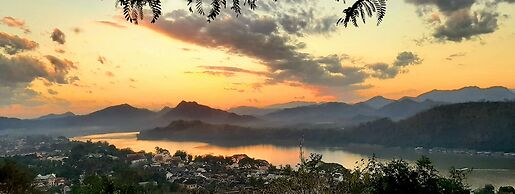Saynamkhan River View