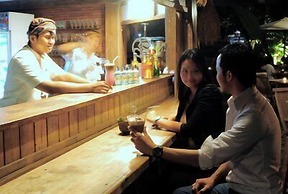 Omah Sinten Heritage Hotel & Resto