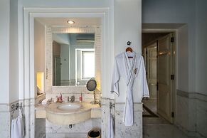 Rajmahal Palace RAAS