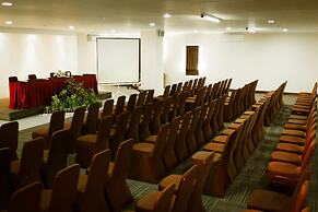 Merapi Merbabu Hotel Yogyakarta Powered by Archipelago