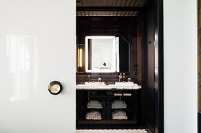 Les Bains Paris