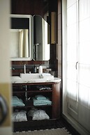 Les Bains Paris