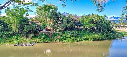 Ban Lakkham River View
