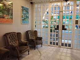 Reggae Mansion Hostel