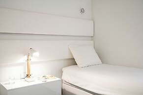 YAYS Amsterdam Salthouse Canal by Numa