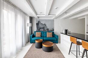 YAYS Amsterdam Salthouse Canal by Numa