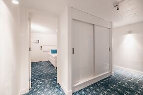 YAYS Amsterdam Salthouse Canal by Numa