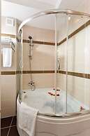 Mercia Hotels & Resorts