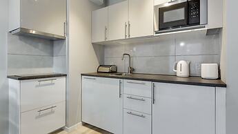 Dom & House - Apartments Chmielna Park