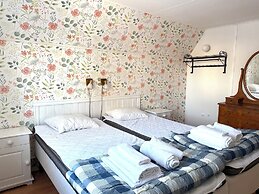 STF Vandrarhem Hagaby Lantgården - Hostel