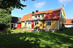 STF Vandrarhem Hagaby Lantgården - Hostel