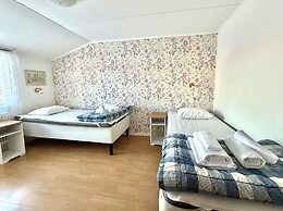 STF Vandrarhem Hagaby Lantgården - Hostel