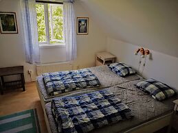 STF Vandrarhem Hagaby Lantgården - Hostel