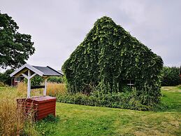 STF Vandrarhem Hagaby Lantgården - Hostel