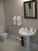 The Nelson House Bed & Breakfast