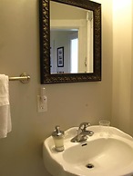 The Nelson House Bed & Breakfast