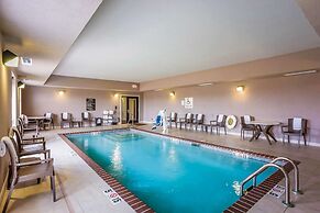 Sleep Inn & Suites