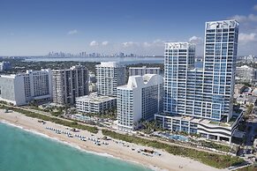 Carillon Miami Wellness Resort