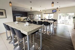 Redwood Villas Extended Stay Zona Industrial