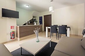 Redwood Villas Extended Stay Zona Industrial