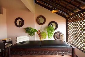 Lara Hotel
