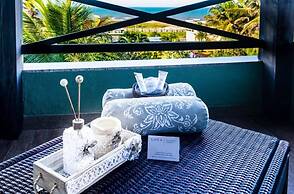 Lara Hotel