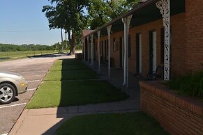 The Evergreen Inn - Motel and RV Park