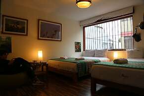 FroGuestHouse