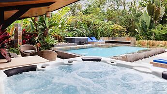 Tifakara Boutique Hotel & Birding Oasis