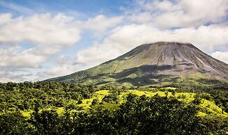 Tifakara Boutique Hotel & Birding Oasis