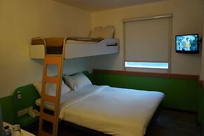 Hotel ibis budget Jakarta Airport