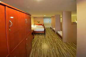 Phangan Barsay Hostel