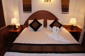 Villa Chitdara Hotel