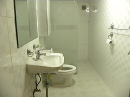 Kame House - Hostel