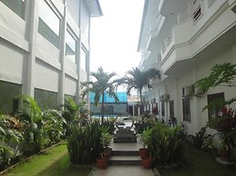 Sylvia Hotel Maumere